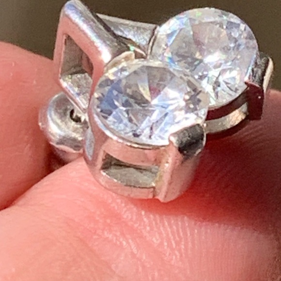 Elle Sterling Silver 925 Cubic Zirconia Stud Earrings Ruby gem Back 3.5 grams - Picture 8 of 9